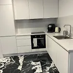 Apartment Z Klimatyzacja Obok Wyspy Slodowej - Marble Lumiere By Uniquerent *