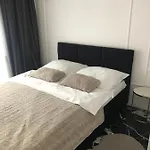Apartment Z Klimatyzacja Obok Wyspy Slodowej - Marble Lumiere By Uniquerent
