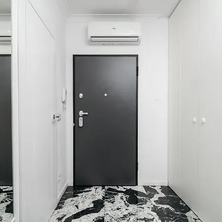 Z Klimatyzacja Obok Wyspy Slodowej - Marble Lumiere By Uniquerent * Вроцлав