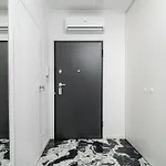 Z Klimatyzacja Obok Wyspy Slodowej - Marble Lumiere By Uniquerent * Vratislav