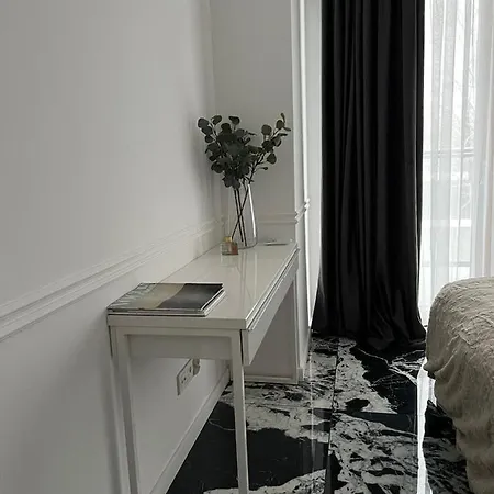 By Gustav Appartement Wrocław